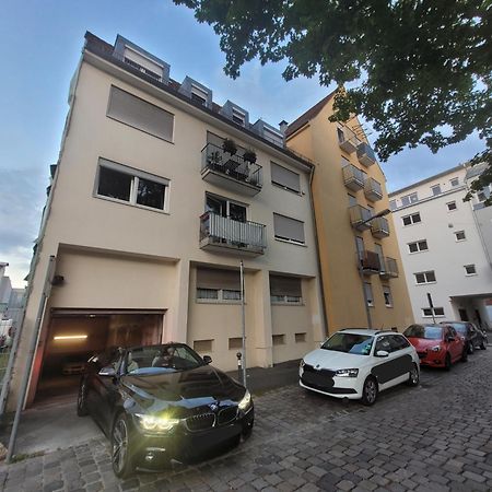 City Center - 4 Room Apartment With Kitchen And 2 Bathrooms Нюрнберг Екстер'єр фото